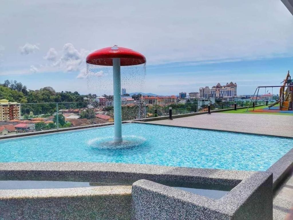 Terengganu Dreamscapes At Icon Residence, Spacious With Nature View Куала Теренгану Екстериор снимка